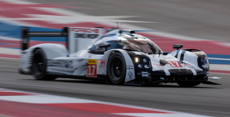 Illustration for article titled This Is Your Lone Star Le Mans Uber-Huge Photo Gallery